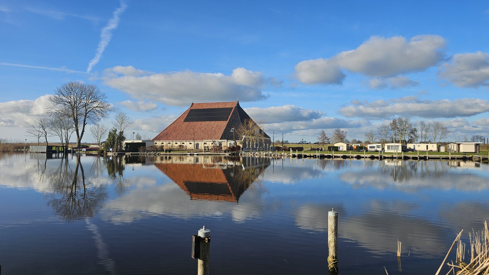 Houseboat Heeg 4 persons