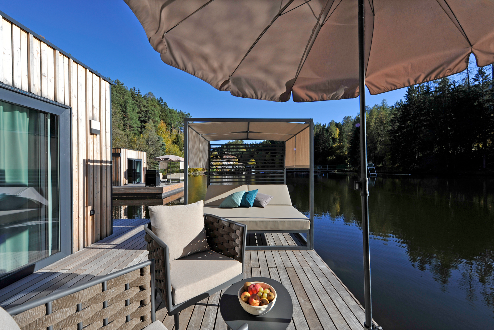 Floating Home Romantic Package