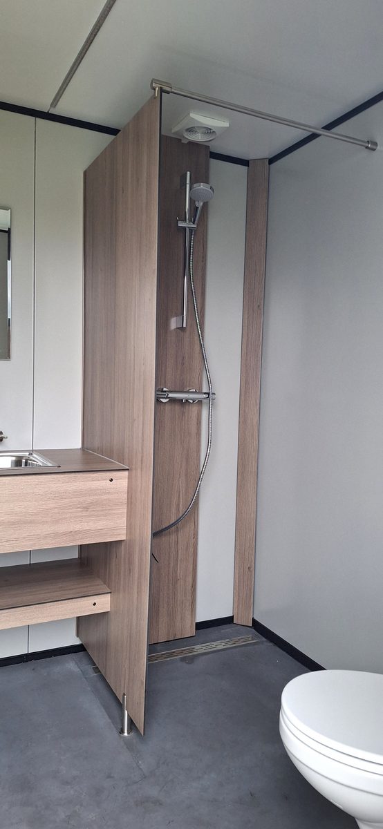 Privé-sanitair kampeerplaats (250m2)