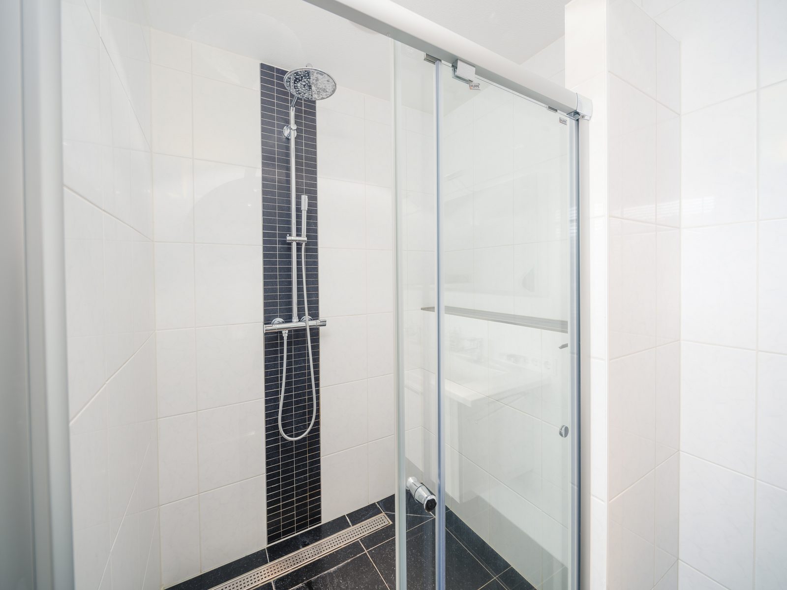 Water Nr. 336 | 10 Pers. Jacuzzi & Sauna
