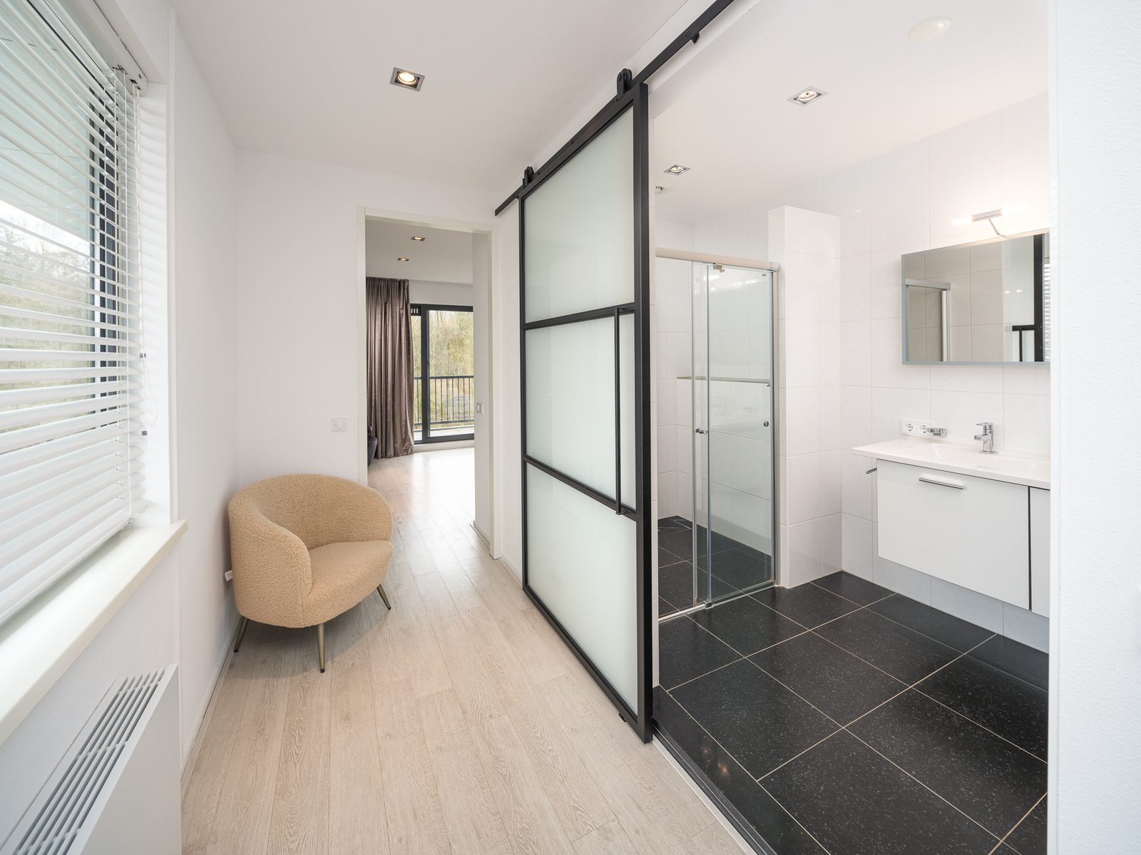Water Nr. 336 | 10 Pers. Jacuzzi & Sauna