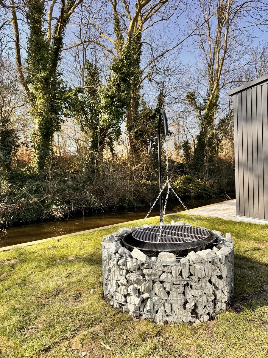 Vakantiehuis aan meertje - 85 