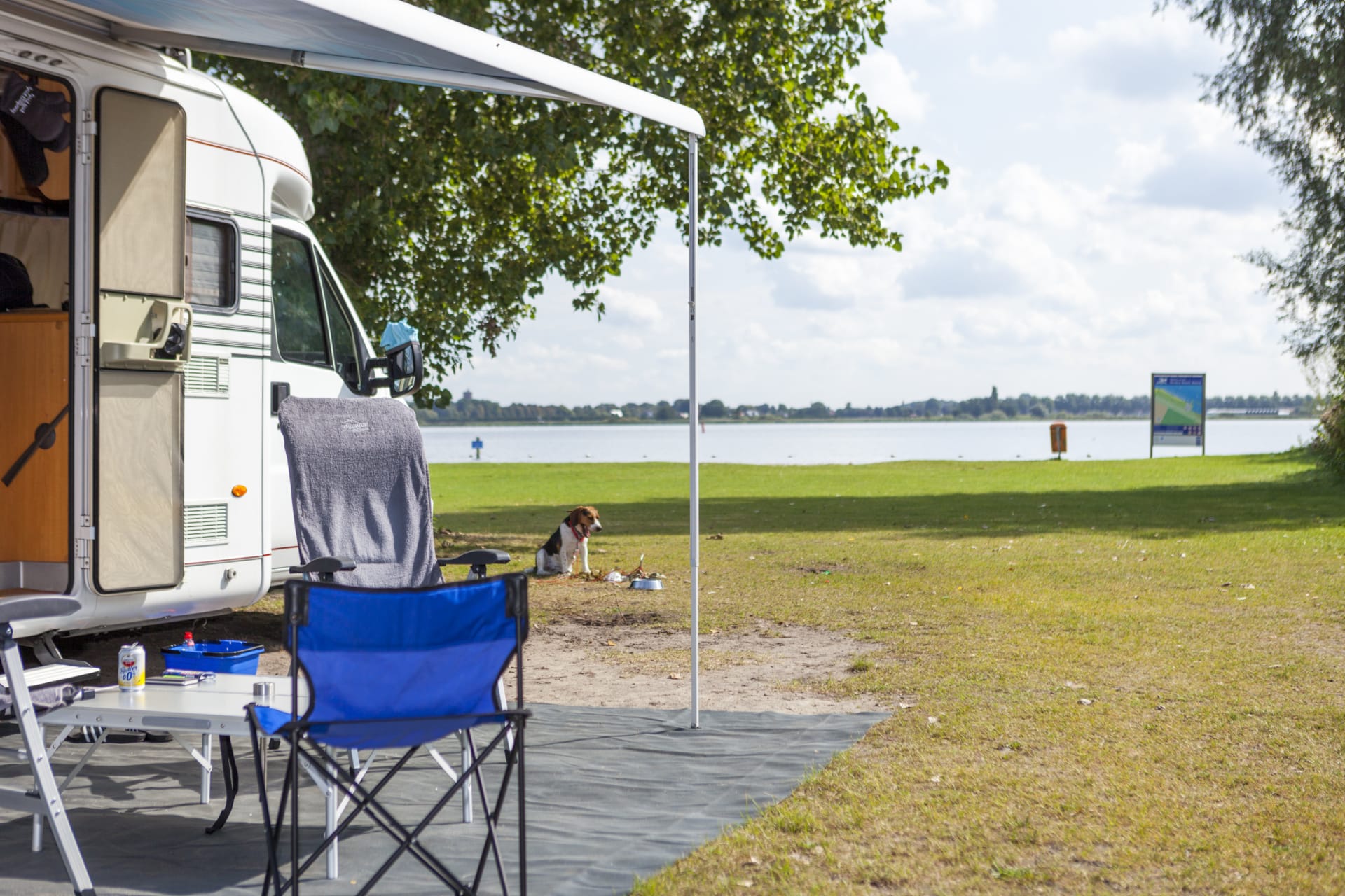 Unterkünfte Zuiderzee - Camping Stellplatz - Stellplatz Komfort Camper - 1