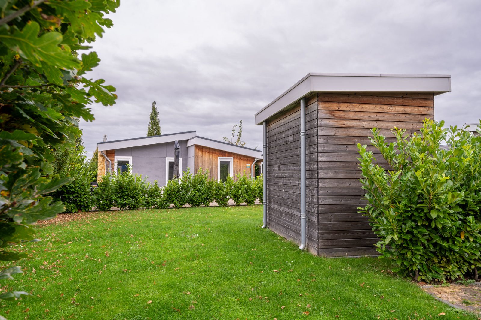 Schaelsbergerbosch - 2 Badkamers, Sfeerhaard & Tuinhuis