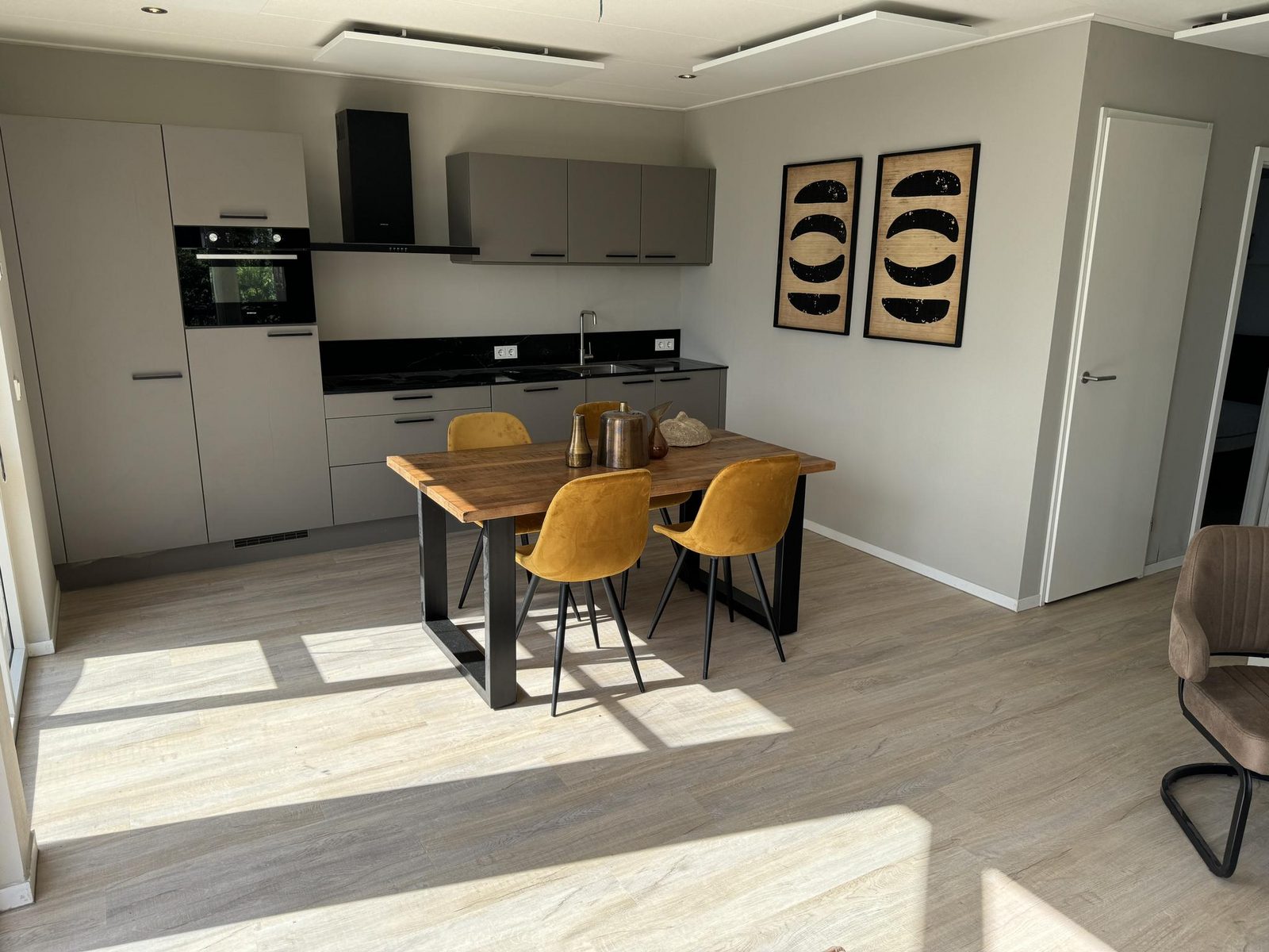 Cube De Luxe