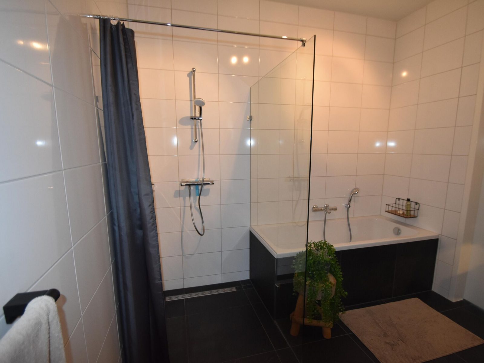 Golf Nr. 568 | 4 Pers. Jacuzzi