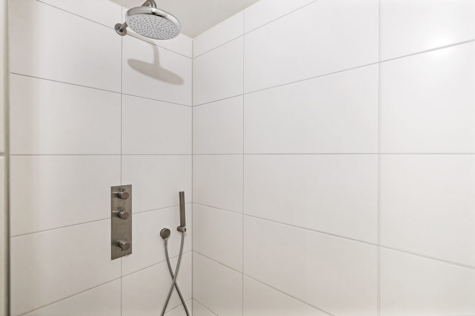 Villa Super VIP | 4 Pers. (Villa 7) with a jacuzzi; additional charges apply for usage