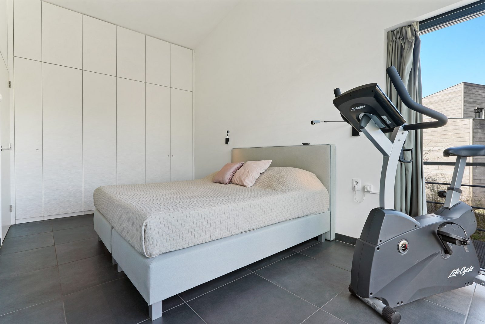 Villa Super VIP | 4 Pers. (Villa 7) with a jacuzzi; additional charges apply for usage