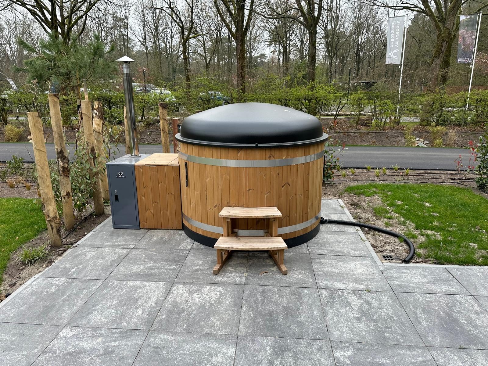 Essenburgh met Hottub | 6 personen