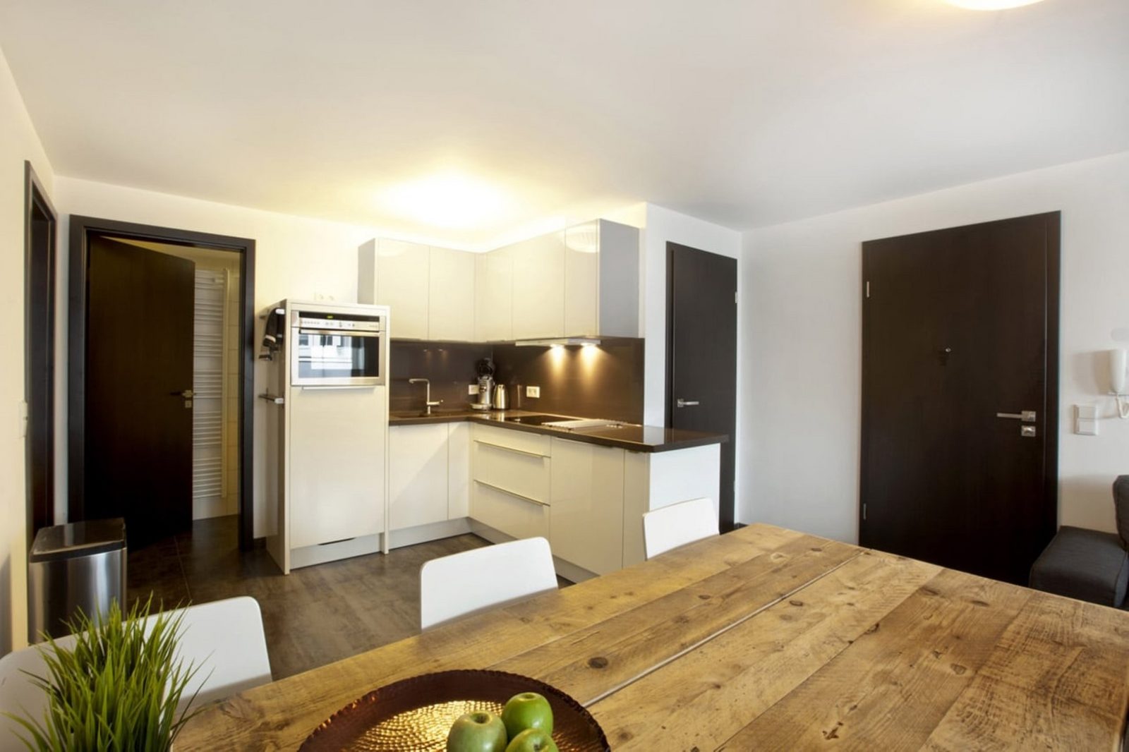 XL Kristal Apartments
