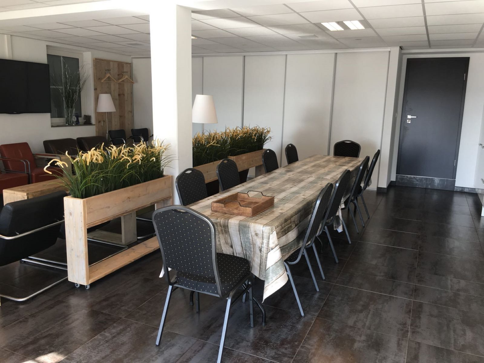 XL Kristal Apartments