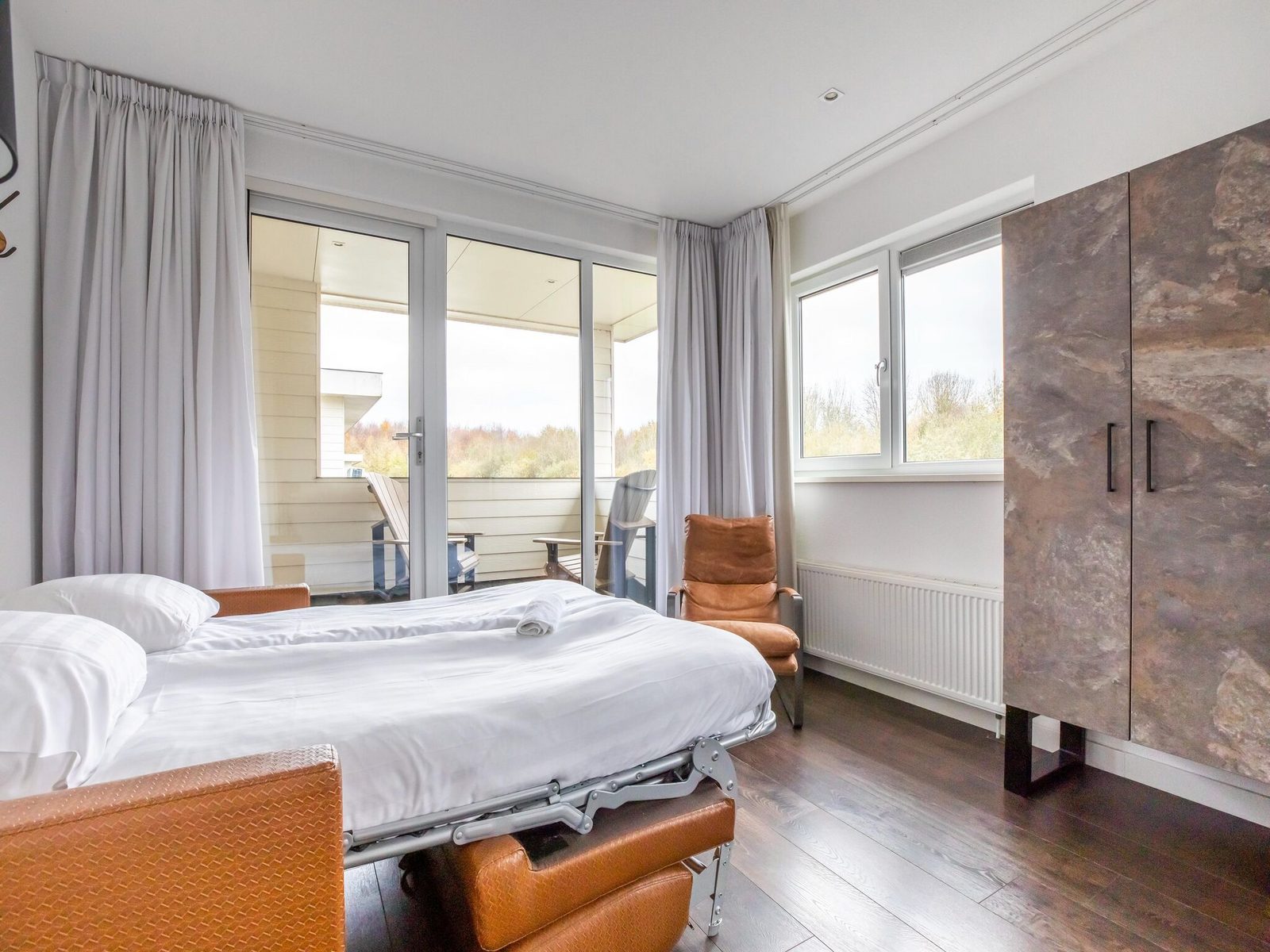Oeverzwaluw Nr. 209 | 12 Pers. Jacuzzi & Sauna