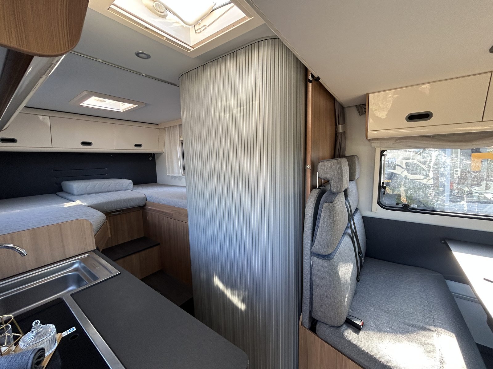 REH091 - SunLiving S70SL