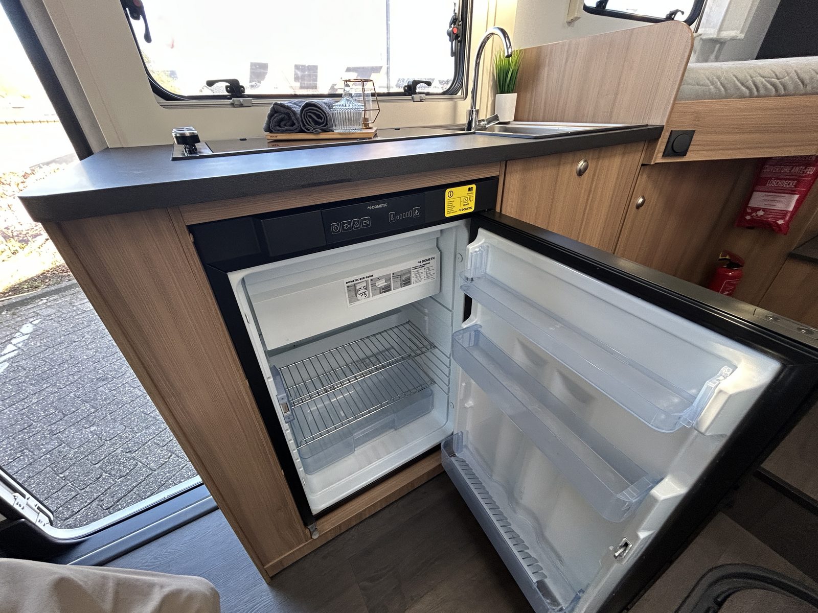 REH091 - SunLiving S70SL