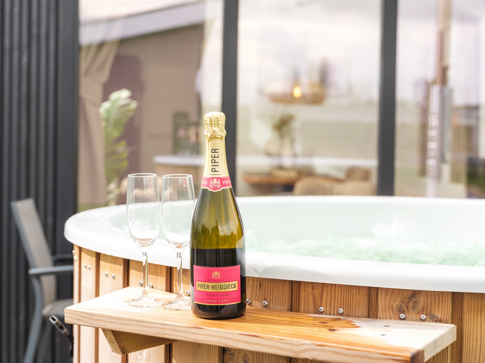 Zeebries | Hot Tub & Sauna | 4 Pers. 