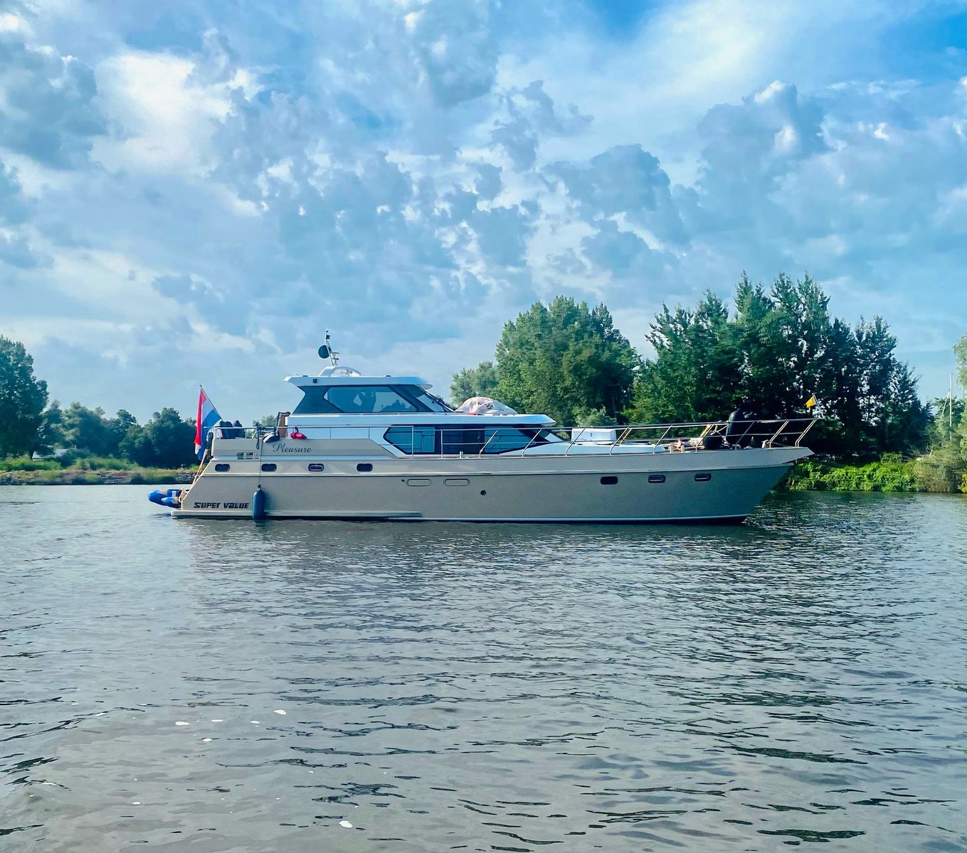 Super luxe Valkkruiser "Pleasure" - 6+2 personen - 3 slaapcabines - 3 badkamers