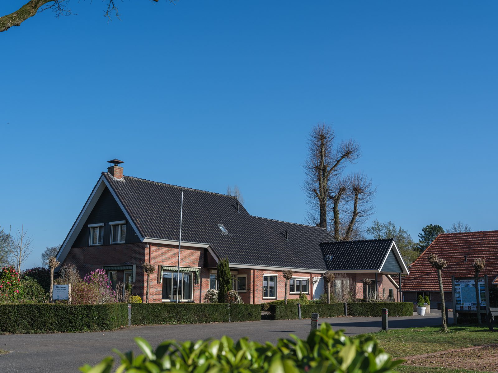 Het Blankershuys met hottub en sauna | 18 personen