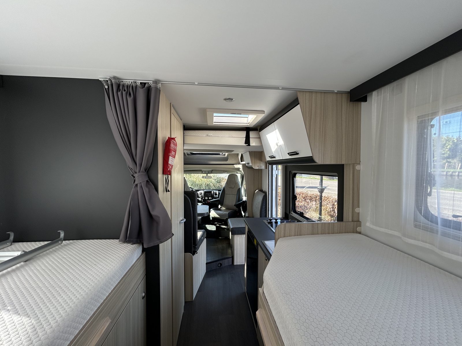 REH646 - SunLiving S70SL