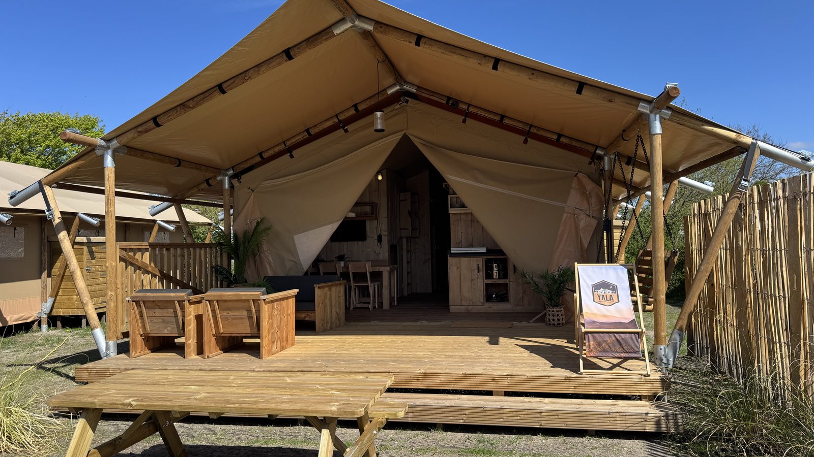 Safari Lodge B
