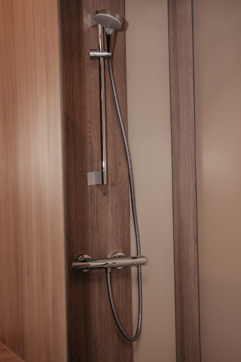 Luxus-Campingplatz mit neuen privaten Sanitäranlagen