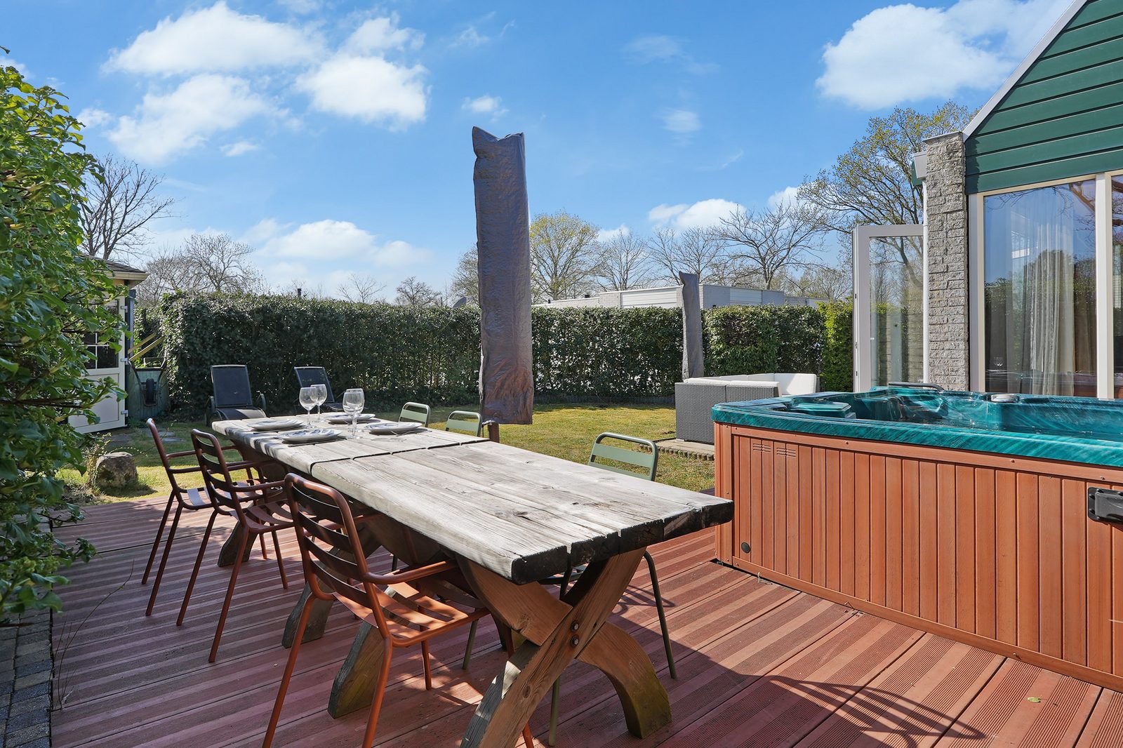 Linde 5 - Klepperstee Ouddorp (met jacuzzi, extra kosten voor gebruik)
