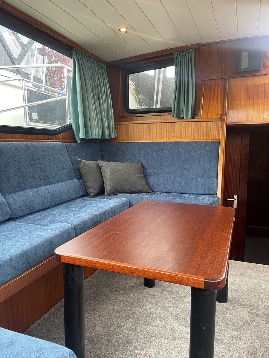 Luxe Kruiser "Zwermkieps" - 6/8 personen - 3 slaapkamers - Douche & 2 toiletten