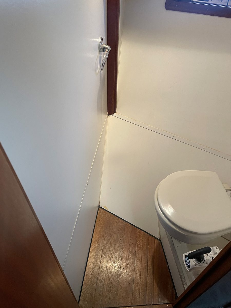 Luxe Kruiser "Zwermkieps" - 6/8 personen - 3 slaapkamers - Douche & 2 toiletten