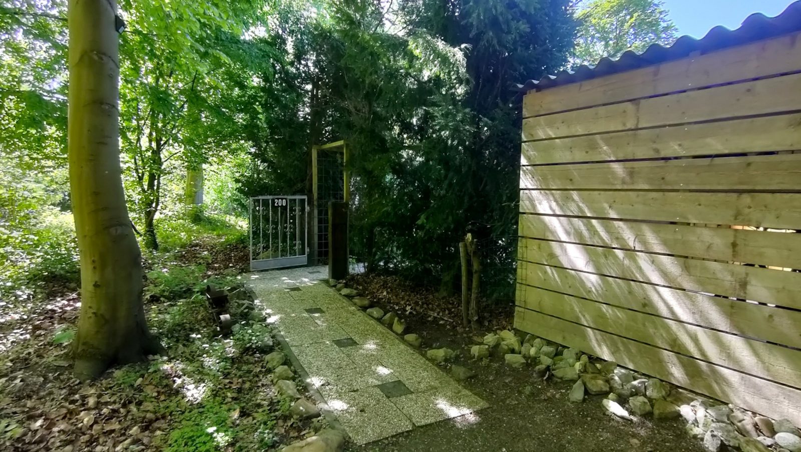 Bungalow 200