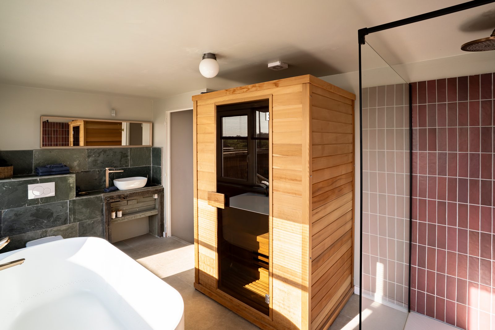 MaasSuites.com - Loft Suite