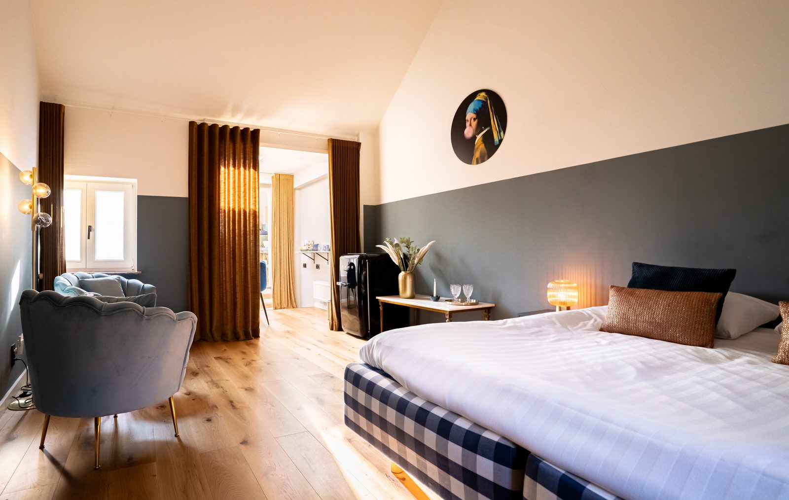 MaasSuites.com - Loft Suite