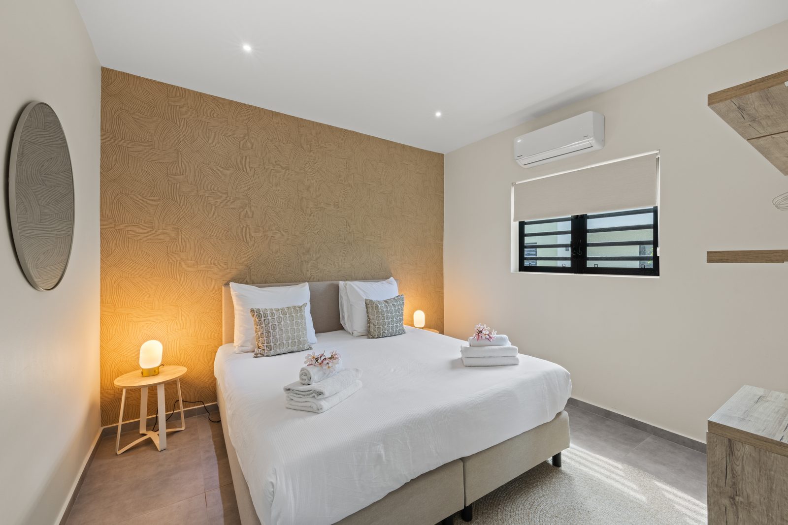 Villa Pura Vida with private pool, Mambo Beach