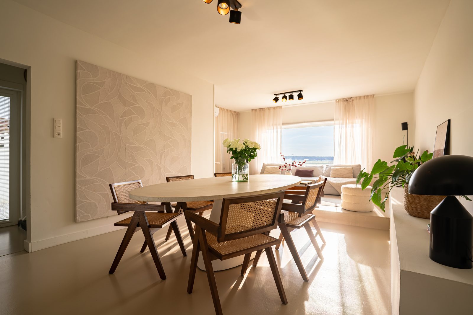 MaasSuites.com - The River House