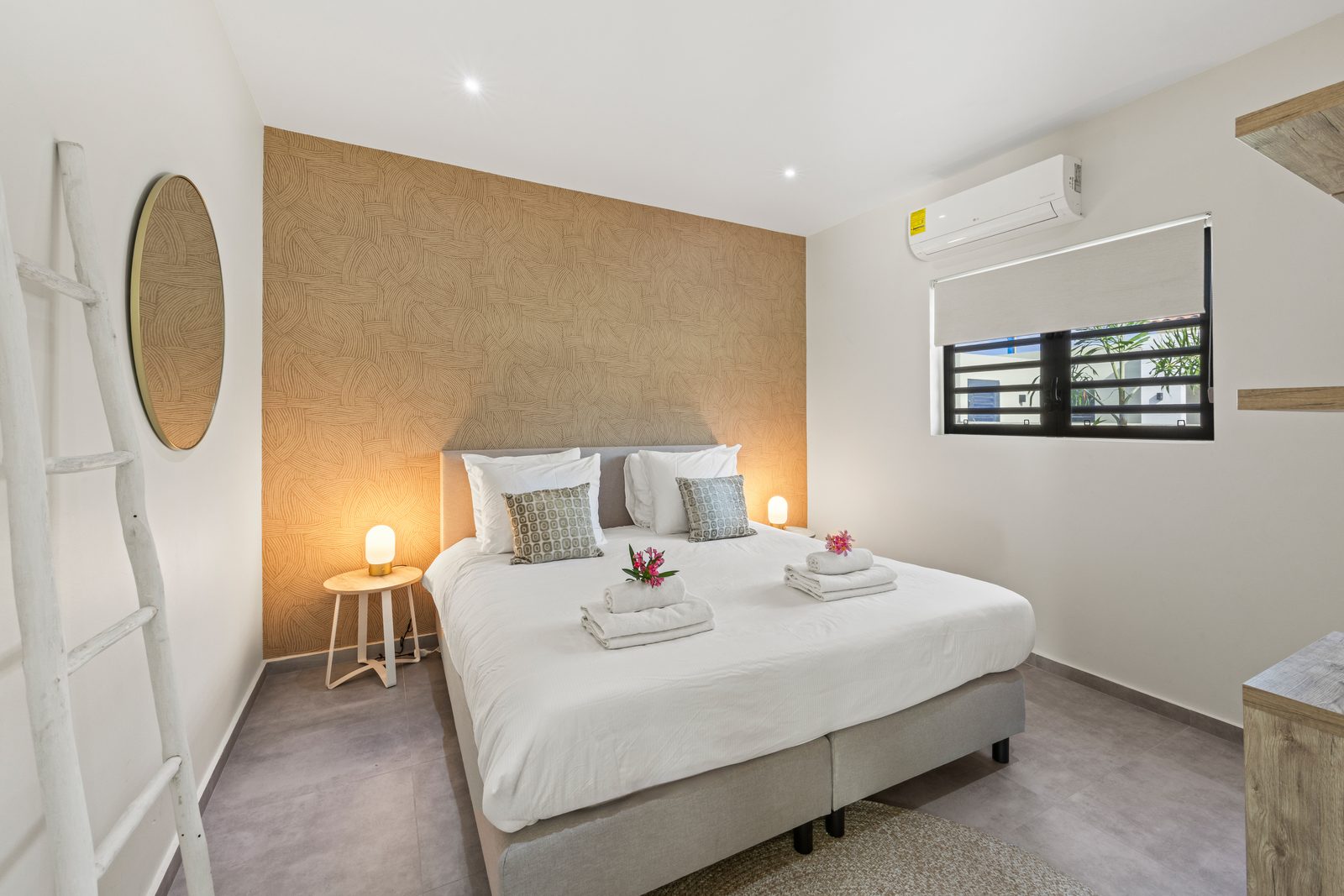 Casa Bon Bida with private pool, Mambo Beach