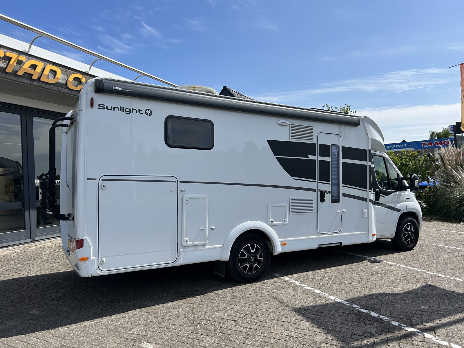 REH995 - SunLight T58