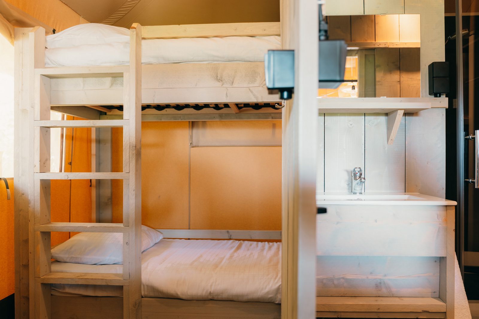 Safari cottage for six people