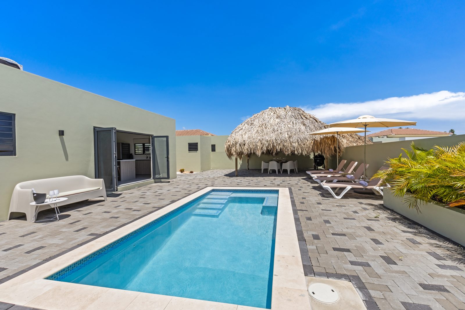 Villa Solana met privézwembad,  Mambo Beach