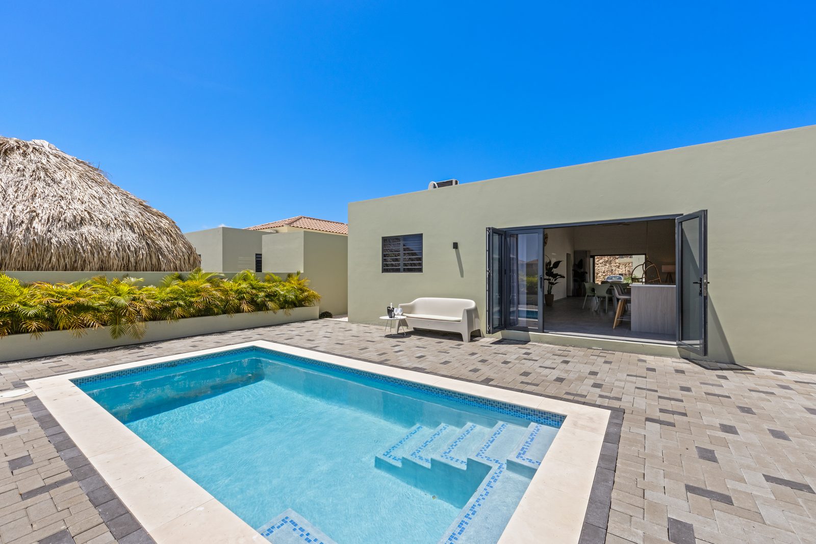 Villa Solana met privézwembad,  Mambo Beach