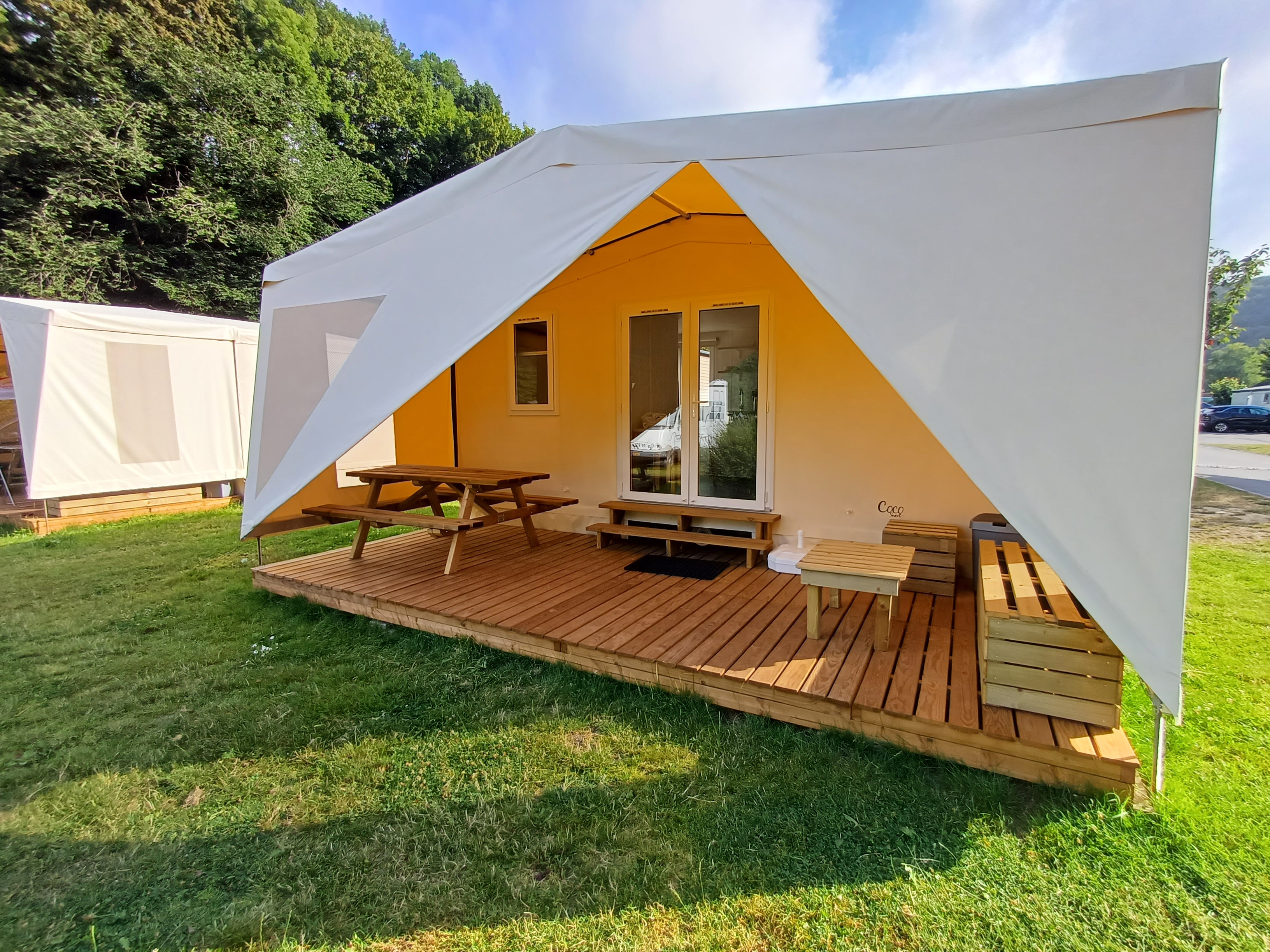 Coco Sweet with sanitary