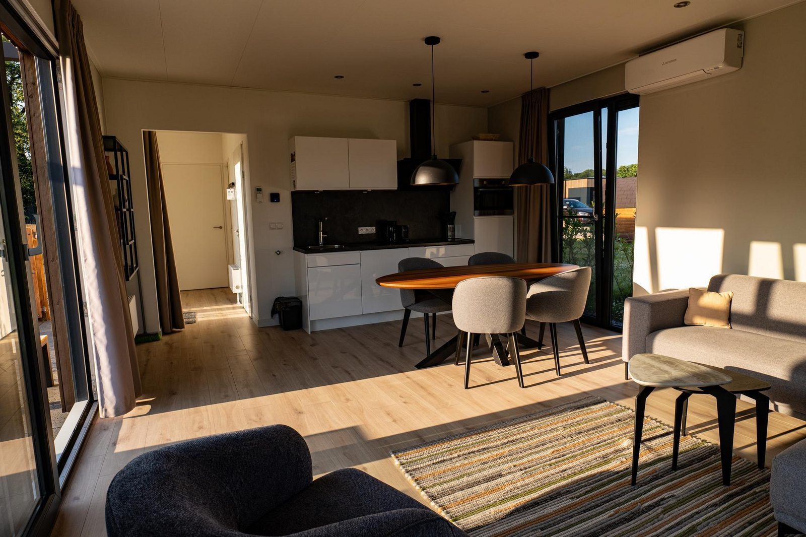 Holiday Villa Amalia 4 with dog fence, sauna and hottub