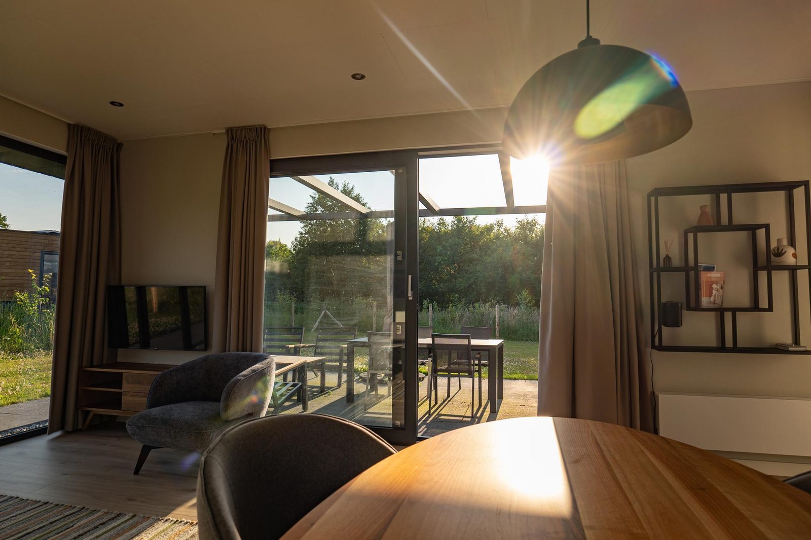 Holiday Villa Amalia 4 with dog fence, sauna and hottub