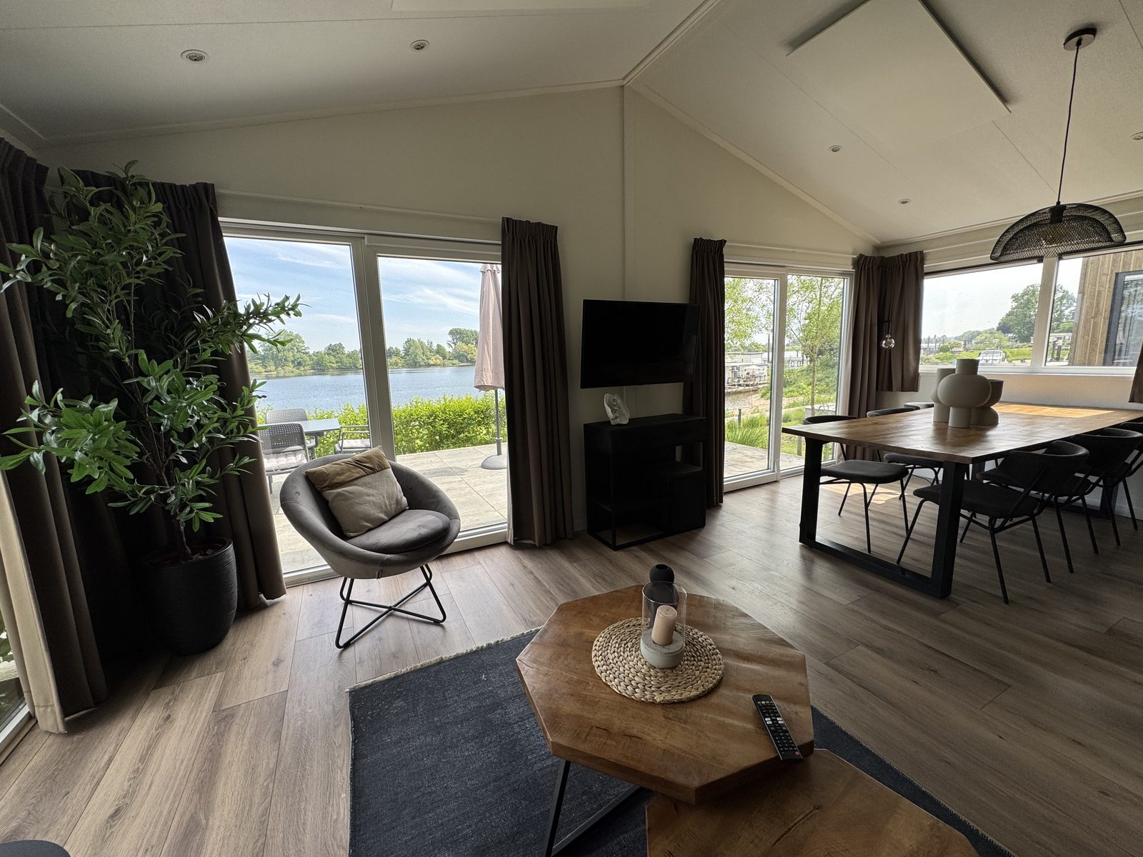 Vakantiehuis 6L Waterfront