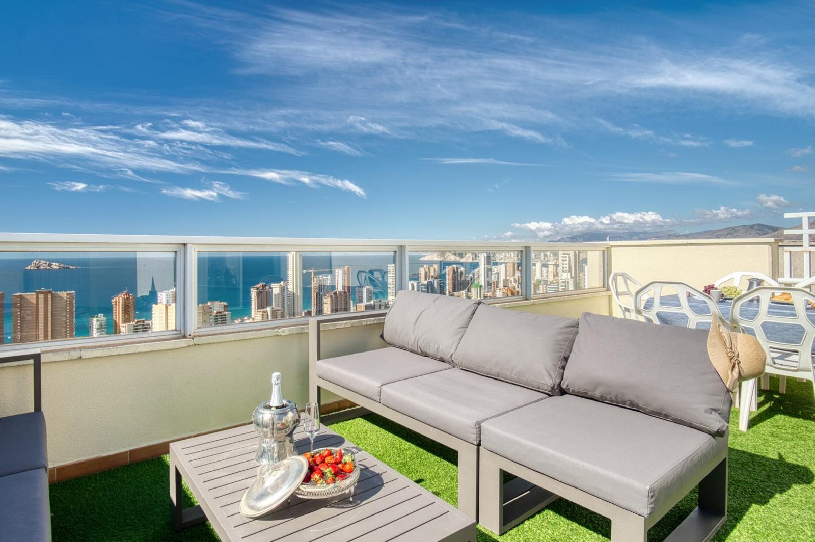 Luxury penthouse (with air conditioning) | max. 6 people