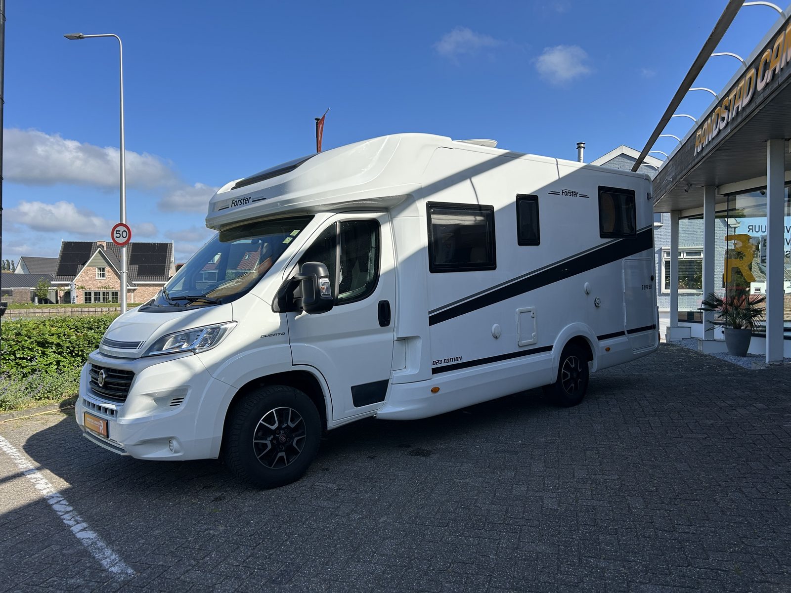 REH780 - Forster T699EB