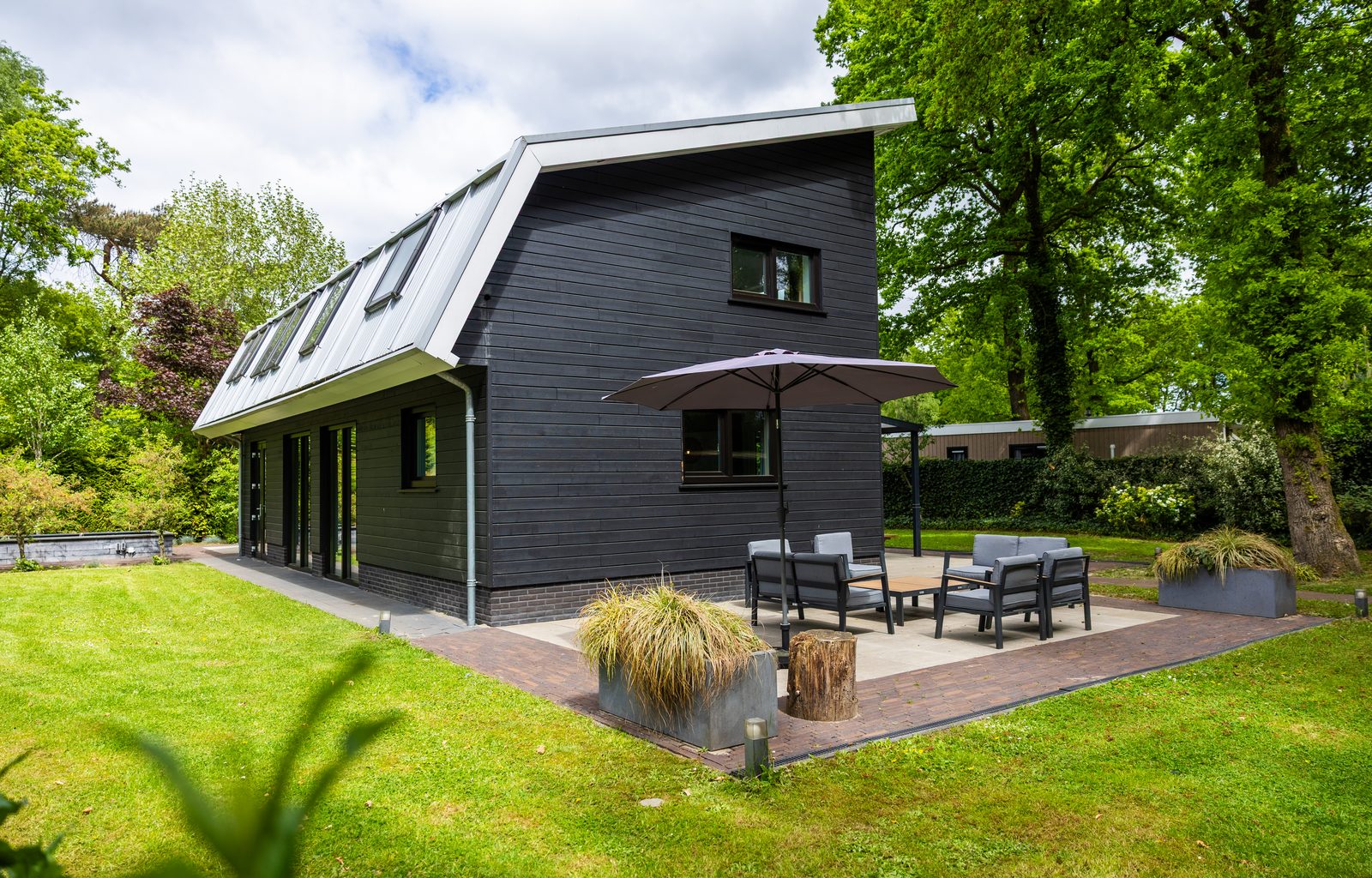 Boshuys 20 personen met Jacuzzi en Sauna