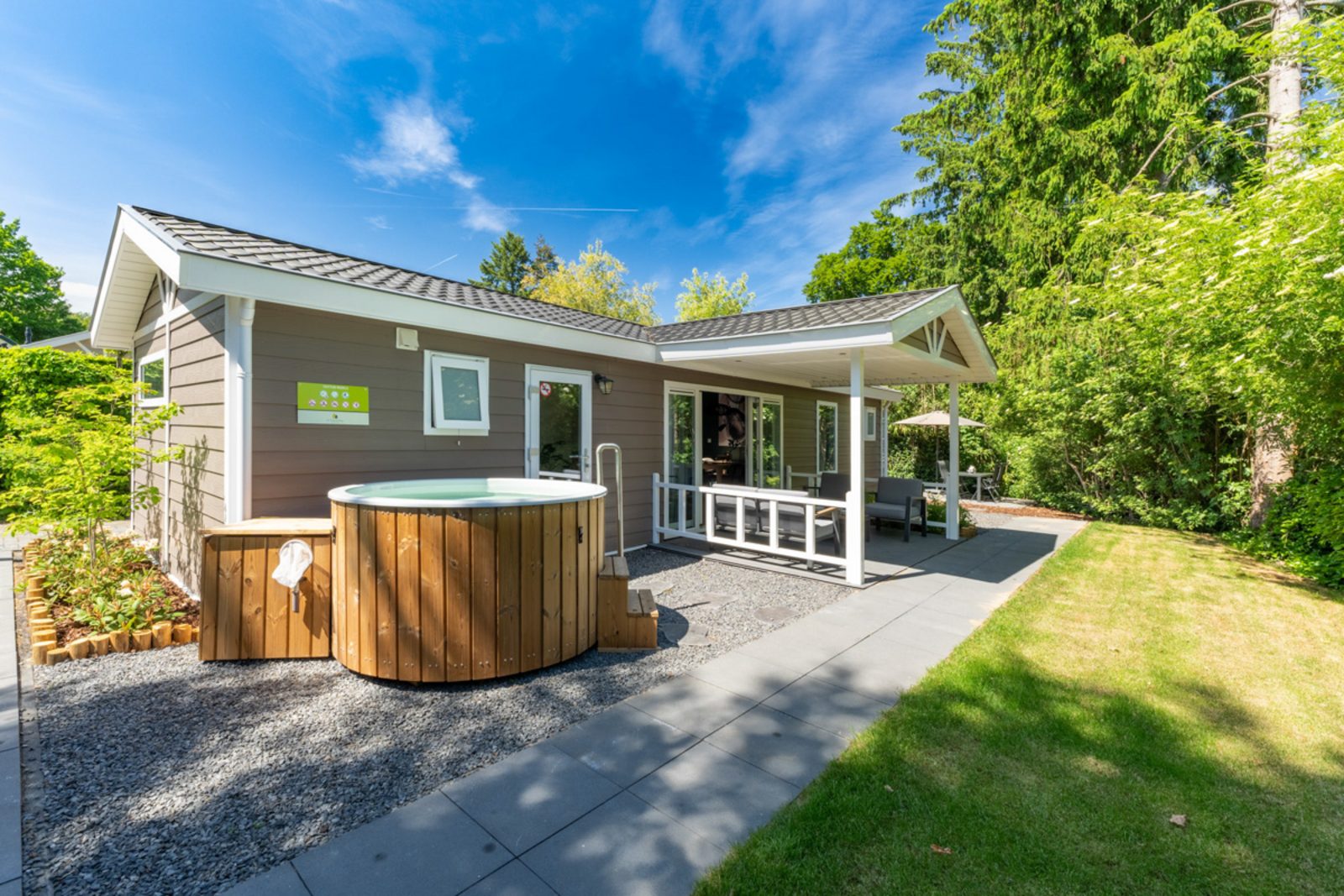 Wellness Cottage with hot tub and sauna | 4 persons