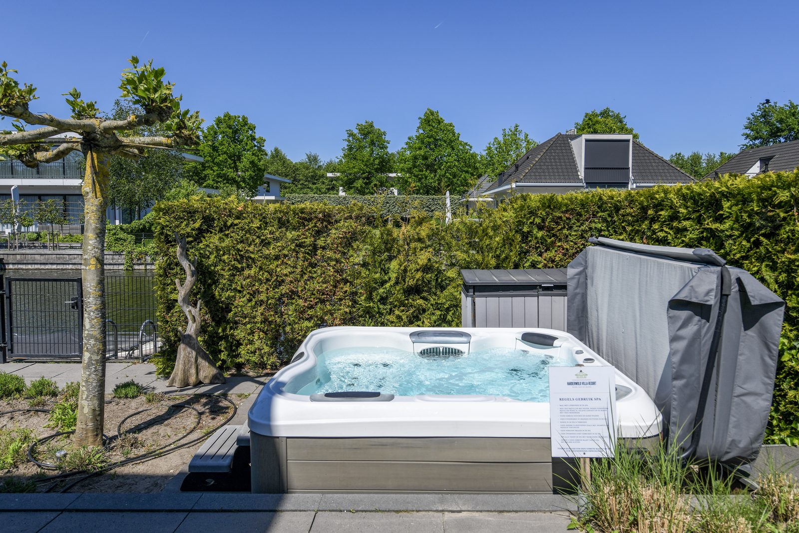 Water Nr. 243 | 10 Pers. Jacuzzi & Sauna