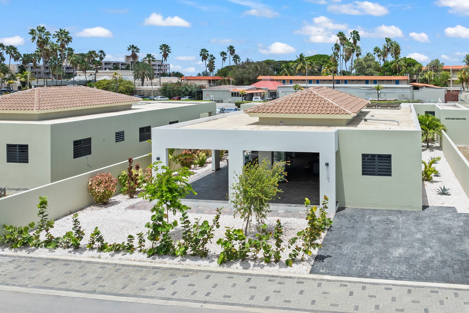 Villa Jasmijn met privezwembad, Mambo Beach