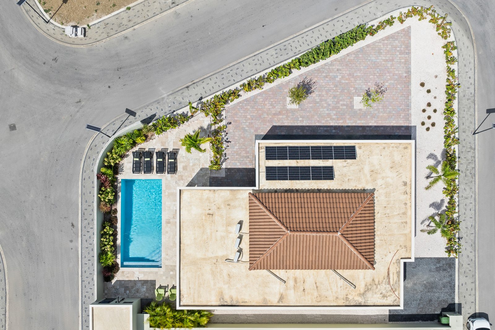 Villa Amber met privezwembad, Mambo Beach