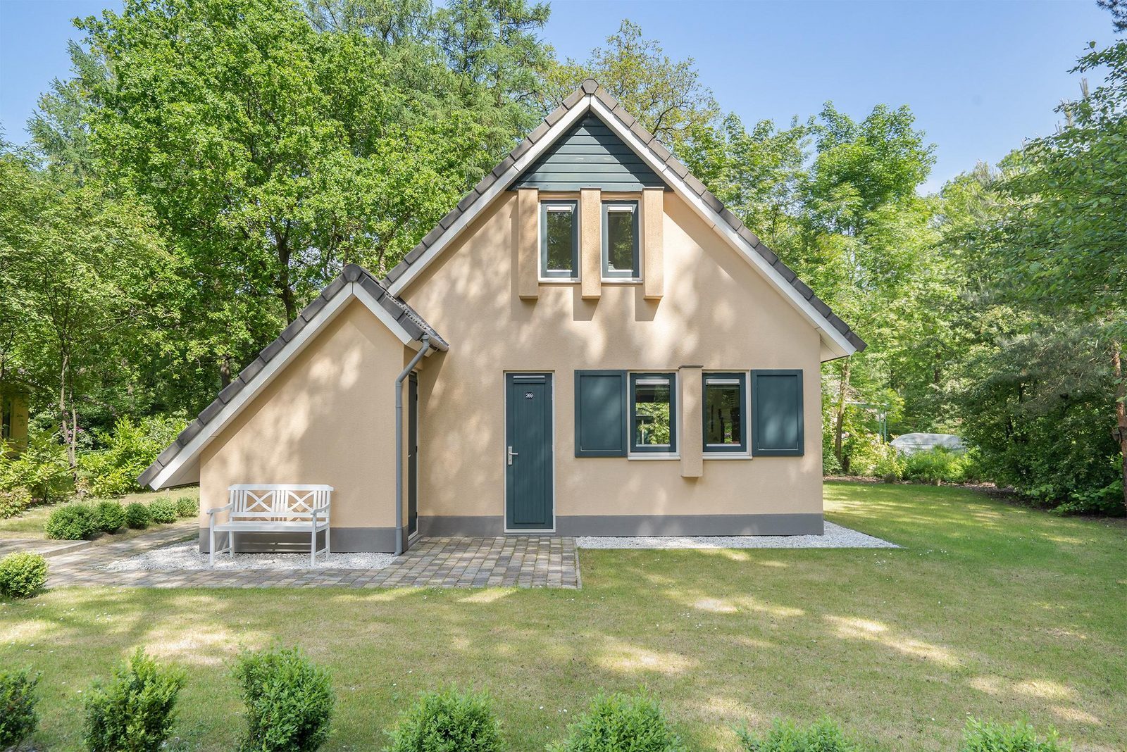 Esdorp Bungalow | 4 persons