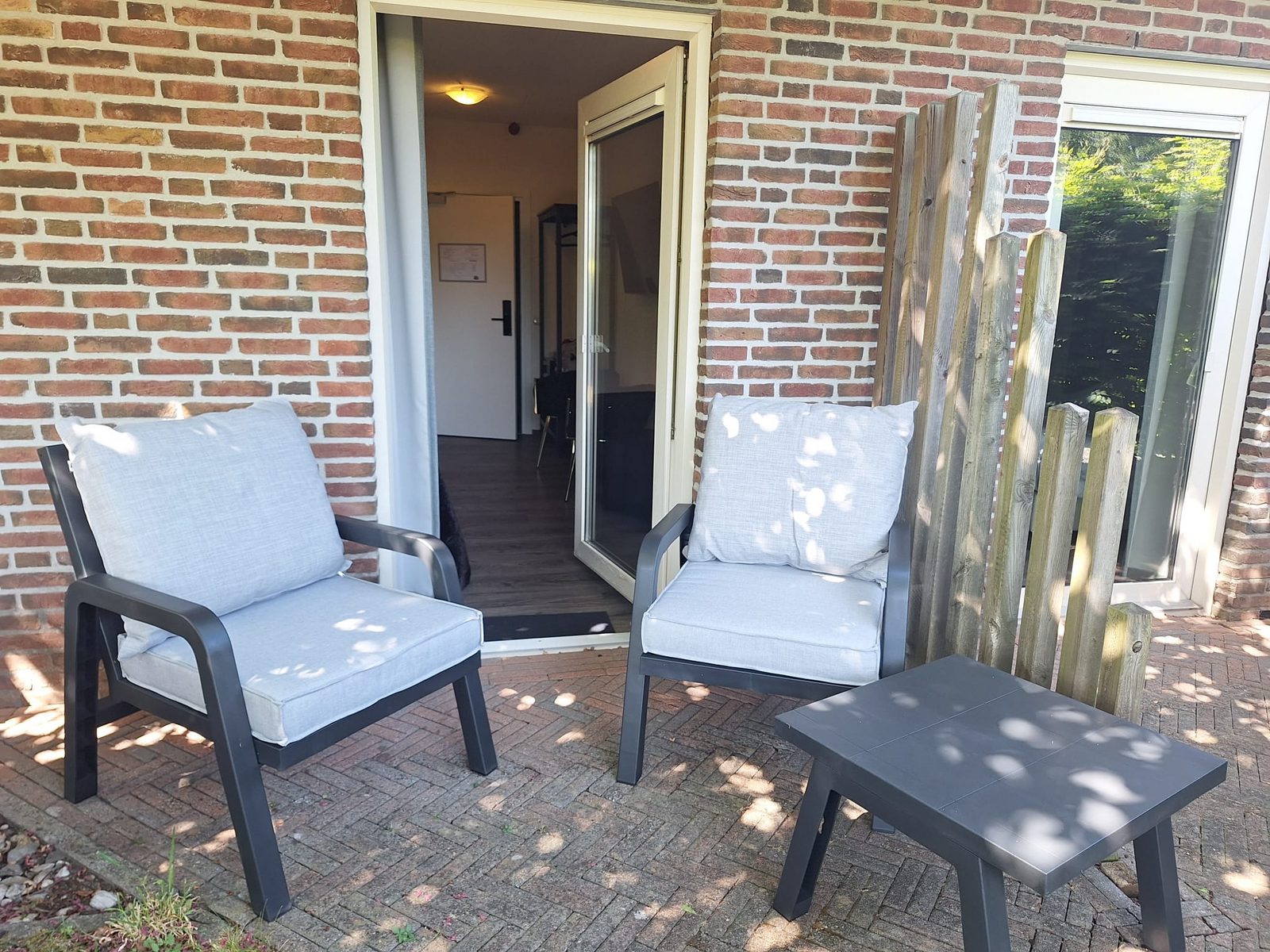 Verbundenes Deluxe Hotelzimmer